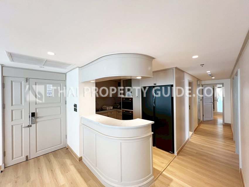 Service Apartment in Sukhumvit 