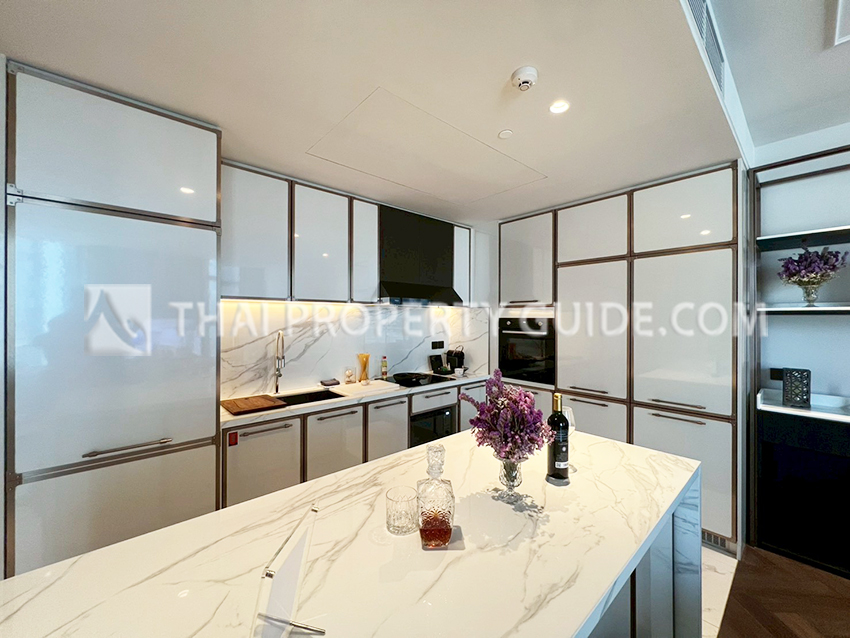Service Apartment in Sukhumvit 