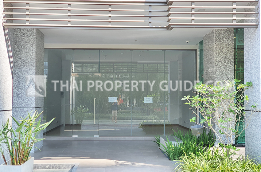Shophouse in Sukhumvit 