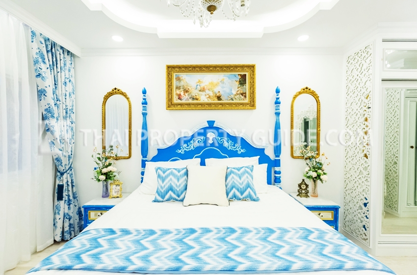 Townhouse in Lat Phrao 