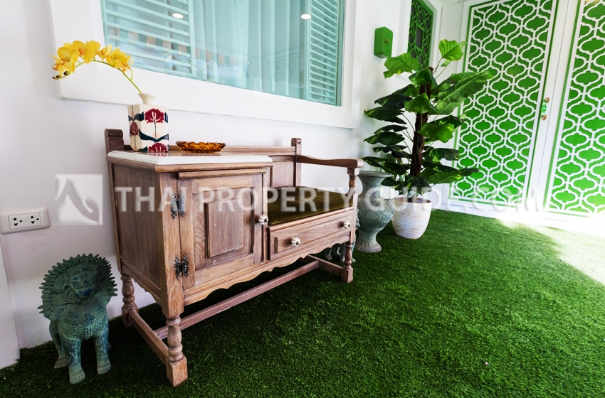 Townhouse in Lat Phrao 