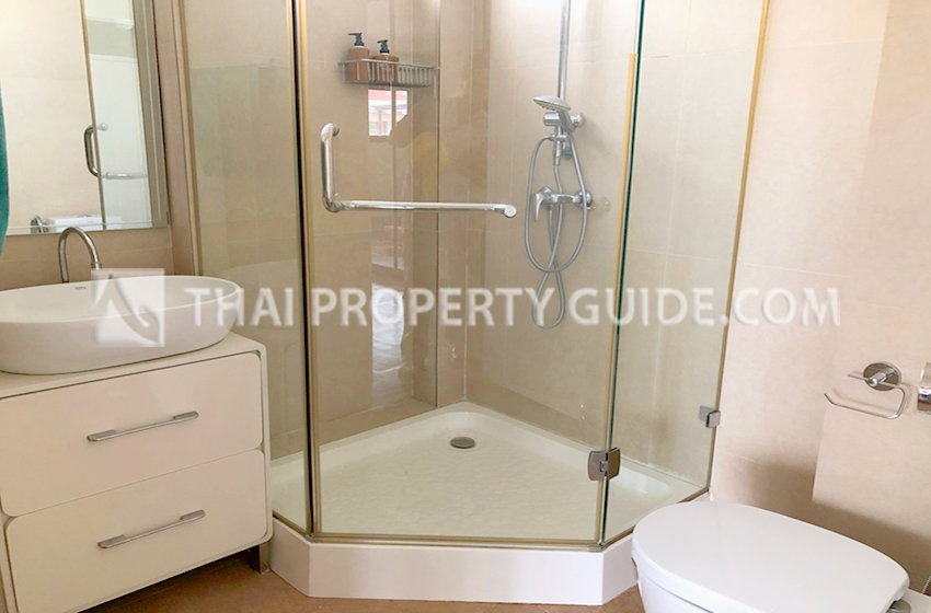 Townhouse in Sukhumvit 
