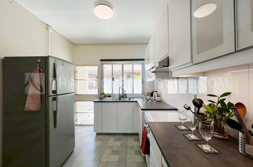 Townhouse in Sukhumvit 