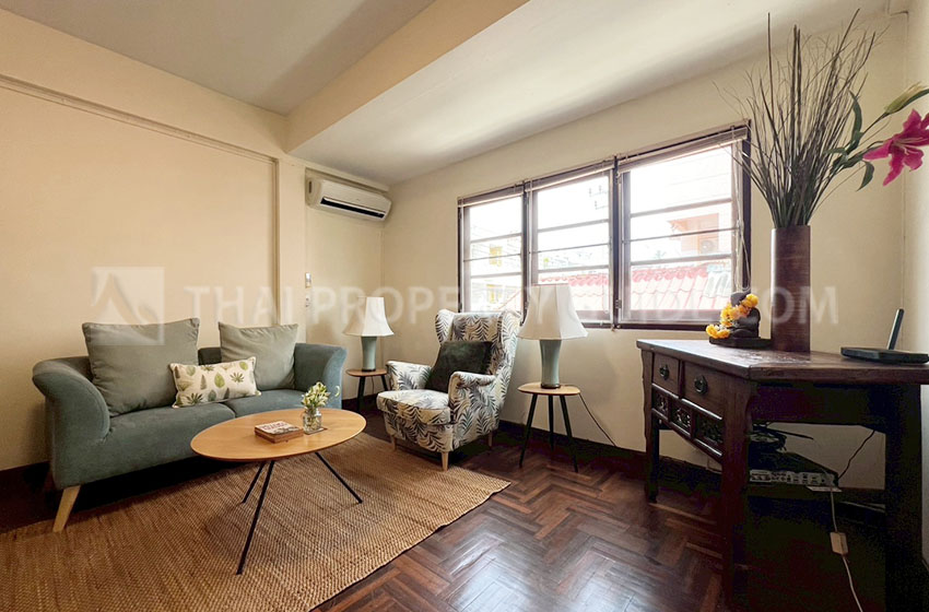 Townhouse in Sukhumvit 