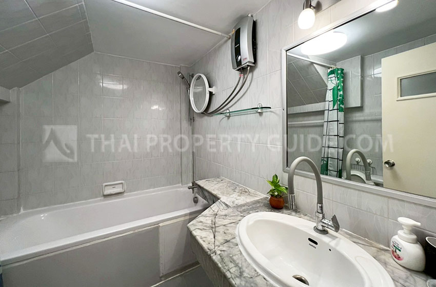 Townhouse in Sukhumvit 