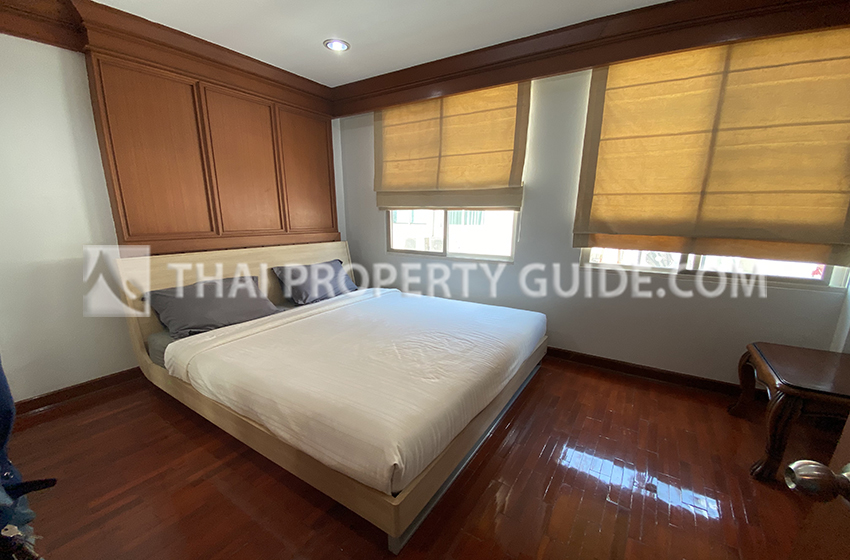 Townhouse in Sukhumvit 