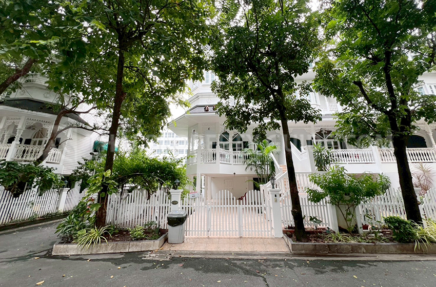 Townhouse in Sukhumvit 