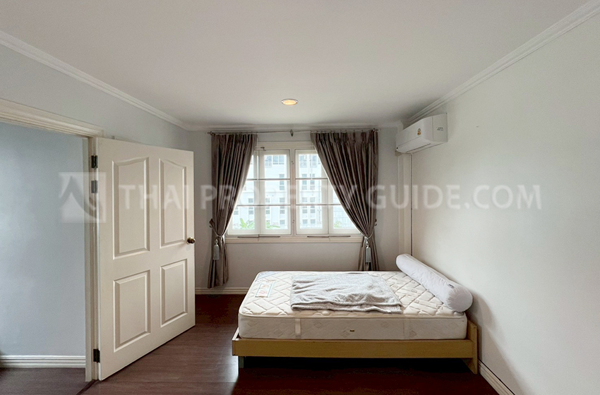 Townhouse in Sukhumvit 