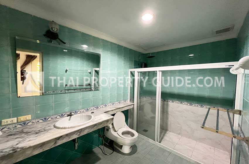 Townhouse in Sukhumvit 