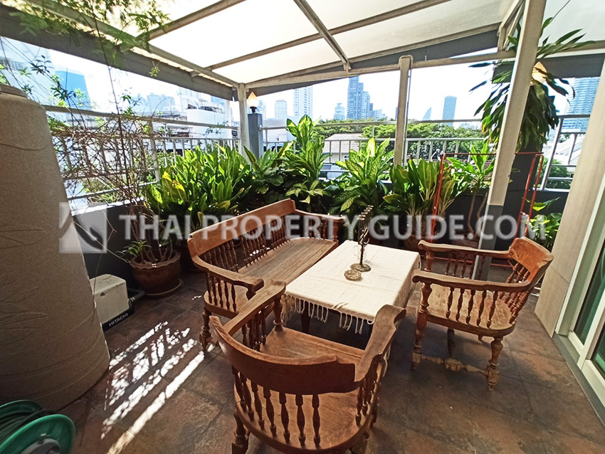 Townhouse in Sukhumvit 