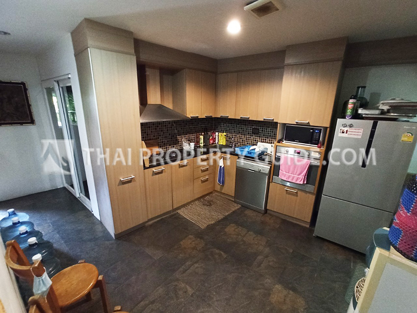 Townhouse in Sukhumvit 