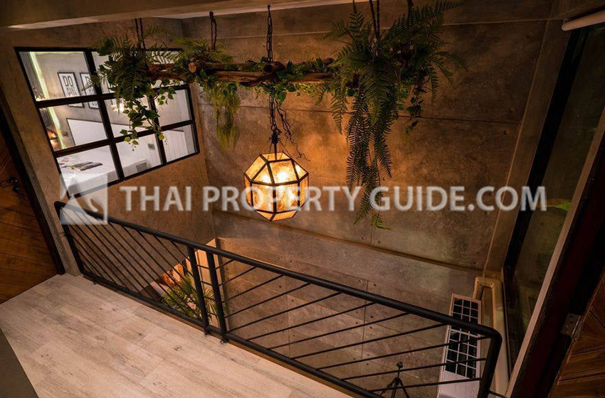 Townhouse in Sukhumvit 