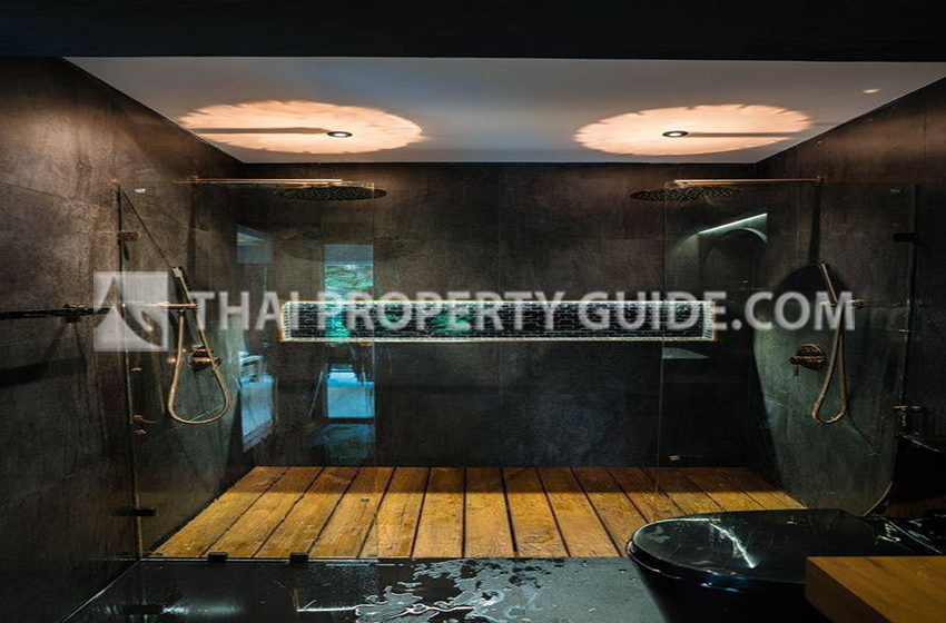 Townhouse in Sukhumvit 