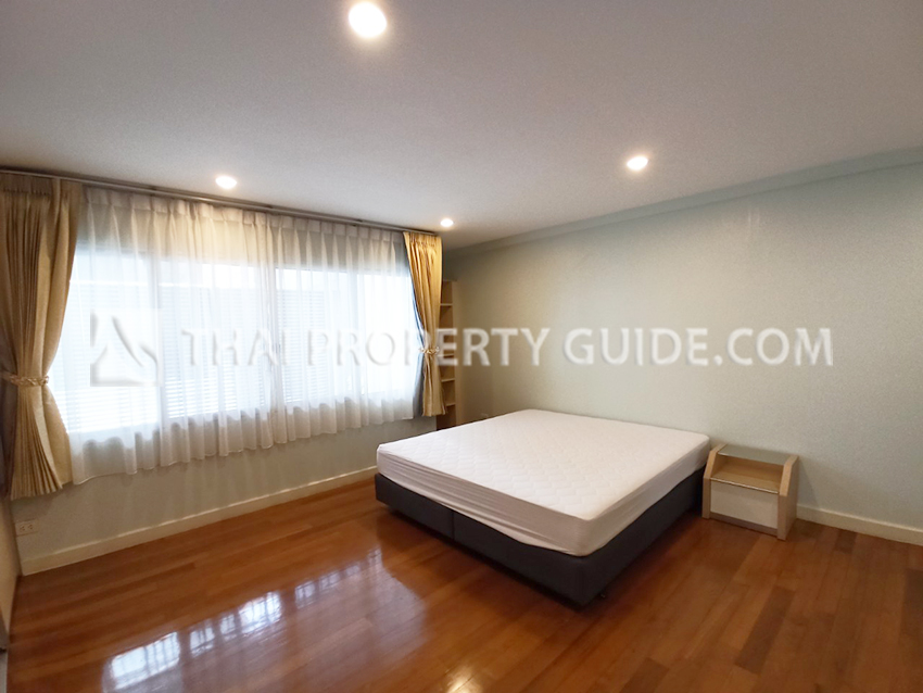 Townhouse in Sukhumvit 