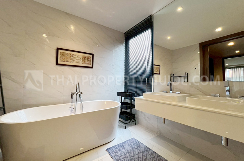 Townhouse in Sukhumvit 