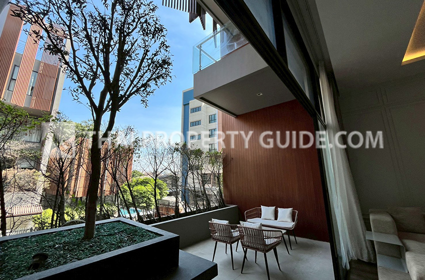 Townhouse in Sukhumvit 