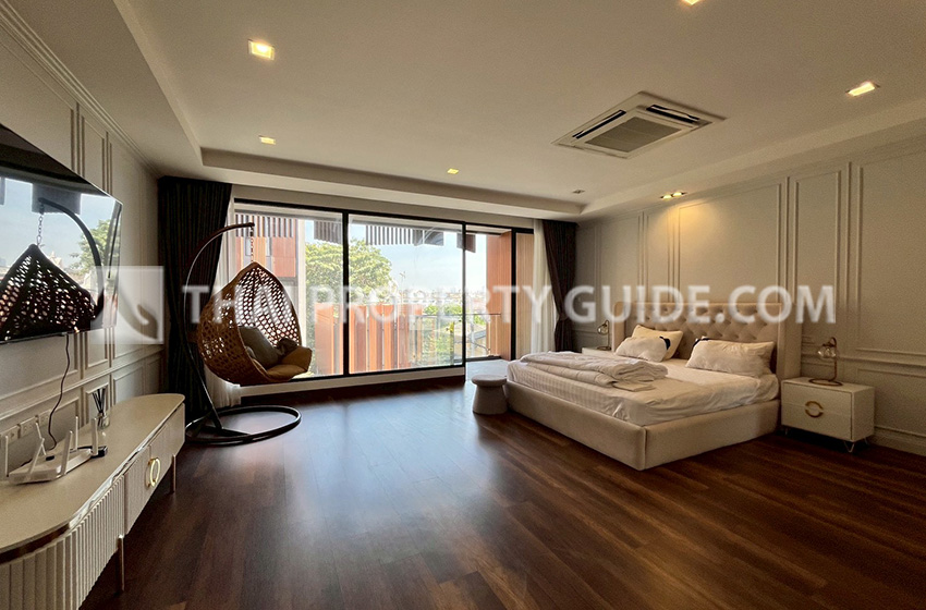Townhouse in Sukhumvit 