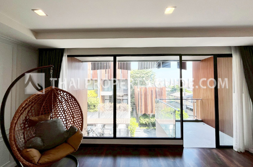 Townhouse in Sukhumvit 